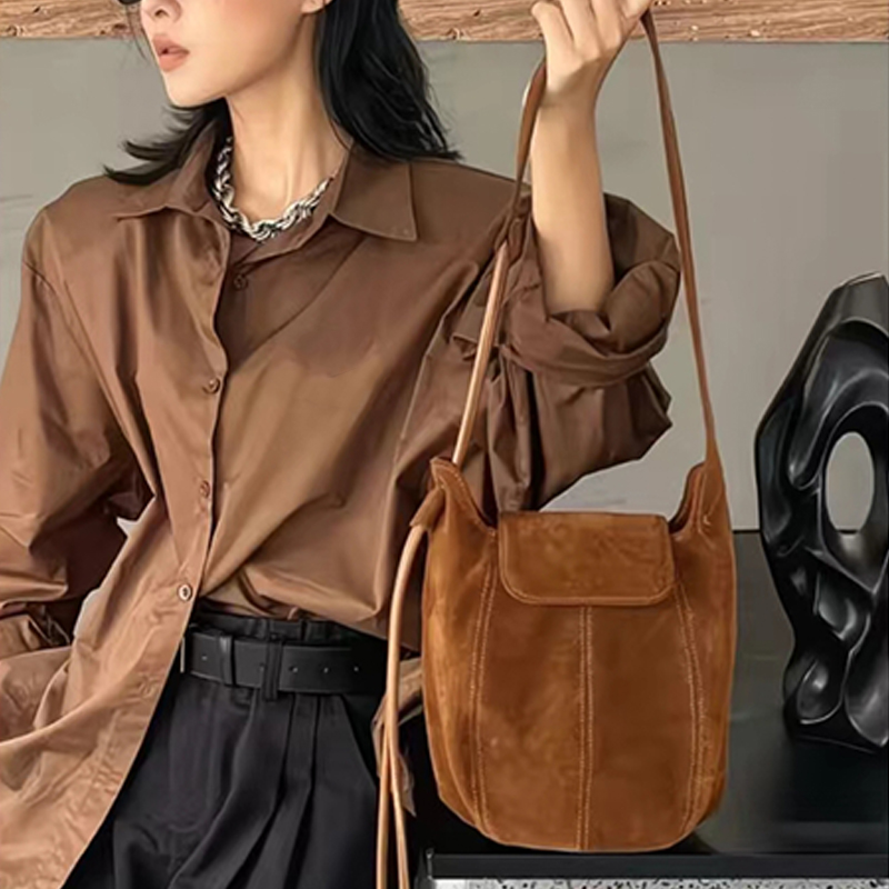 Borsa a secchiello in pelle sc - Interior Design High End recensione e prezzo