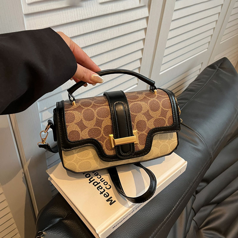 Borsa a tracolla di design di  - Interior Design High End recensione e prezzo